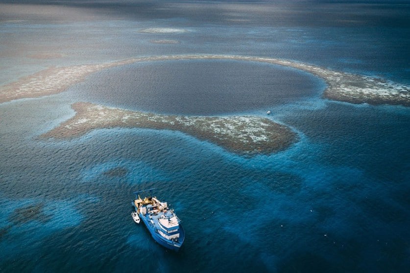 Diving Belize
